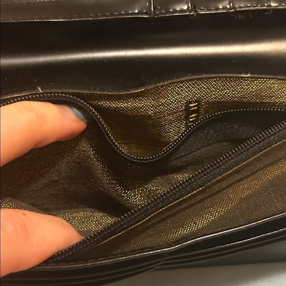 Luxury Designer Inspired Black and Brown Logo Clutch Wallet - Picture 8 of 10